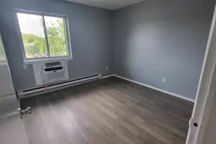 187 Brighton Ave, Belleville, NJ 07109 - Photo 6