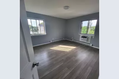 187 Brighton Ave, Belleville, NJ 07109 - Photo 8