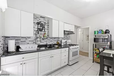 411 15th Ave, Paterson, NJ 07504 - Photo 8