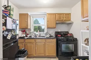 411 15th Ave, Paterson, NJ 07504 - Photo 14
