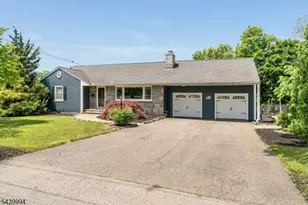 123 N Prospect St, Washington Boro, NJ 07882 - Photo 2