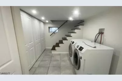 322 Cortlandt St, Belleville, NJ 07109 - Photo 18