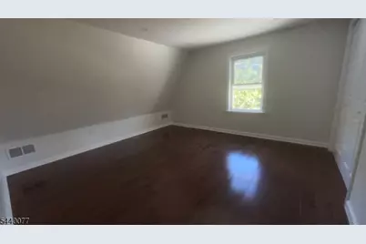 322 Cortlandt St, Belleville, NJ 07109 - Photo 8