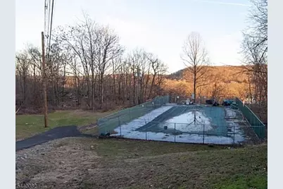 100 Pierson Miller Dr, Pompton Lakes, NJ 07442 - Photo 2