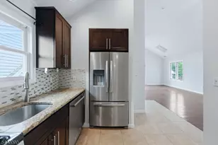 410 Lafayette Ave, Cliffside Park, NJ 07010 - Photo 10