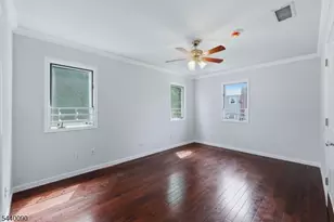 410 Lafayette Ave, Cliffside Park, NJ 07010 - Photo 18
