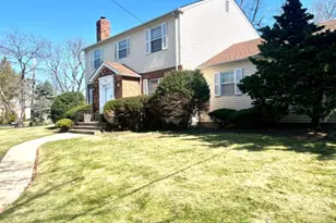 321 Tucker Ave, Union Township, NJ 07083 - Photo 4