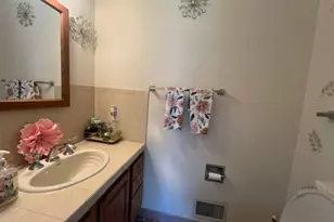 321 Tucker Ave, Union Township, NJ 07083 - Photo 18