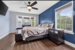 3910 Graham Ct, Bridgewater, NJ 08807 - Photo 12