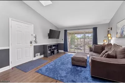3910 Graham Ct, Bridgewater, NJ 08807 - Photo 2