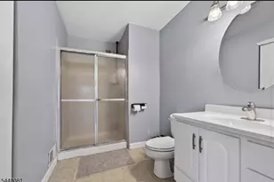 3910 Graham Ct, Bridgewater, NJ 08807 - Photo 14