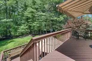27 Hamilton Dr W, North Caldwell, NJ 07006 - Photo 32