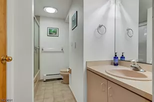 27 Hamilton Dr W, North Caldwell, NJ 07006 - Photo 28