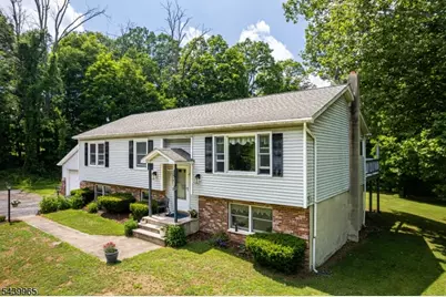 15 Hoagland Rd, Blairstown Township, NJ 07825 - Photo 2