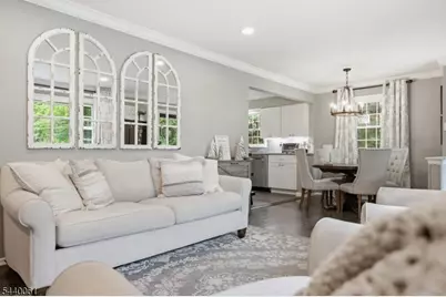 5 Arrowhead Trl, Sparta Township, NJ 07871 - Photo 8