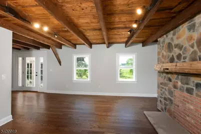 230 Skillmans Ln, Franklin Township, NJ 08873 - Photo 10