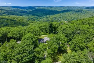 8 Sheeprock Rd, Kinnelon, NJ 07405 - Photo 42