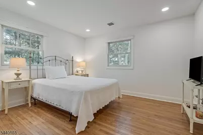8 Sheeprock Rd, Kinnelon, NJ 07405 - Photo 22