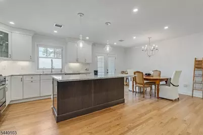 8 Sheeprock Rd, Kinnelon, NJ 07405 - Photo 12