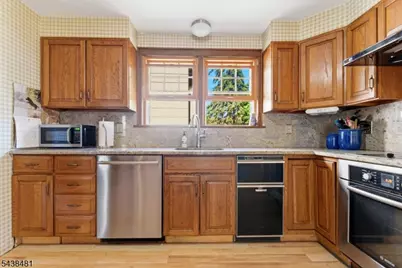 2104 Westfield Ave, Scotch Plains Township, NJ 07076 - Photo 18