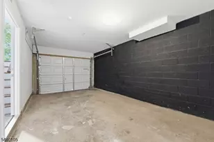 23 Edwin Pl, Newark, NJ 07112 - Photo 30