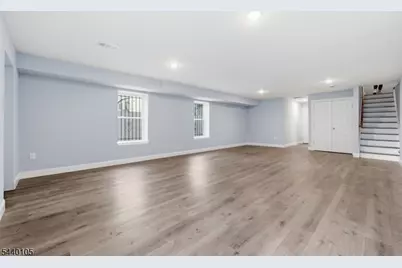 23 Edwin Pl, Newark, NJ 07112 - Photo 28