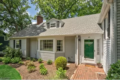 33 Runnymede Rd, Chatham Township, NJ 07928 - Photo 2