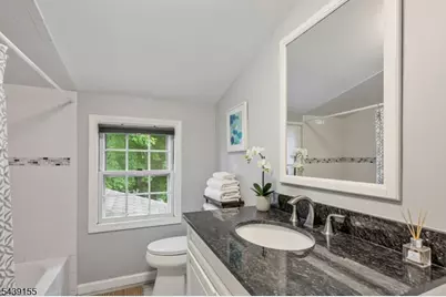 33 Runnymede Rd, Chatham Township, NJ 07928 - Photo 32