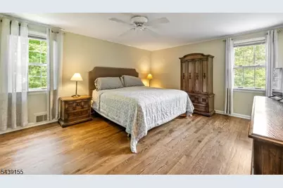 33 Runnymede Rd, Chatham Township, NJ 07928 - Photo 24