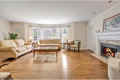 33 Runnymede Rd, Chatham Township, NJ 07928 - Photo 6