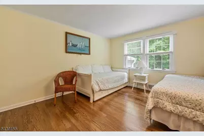 33 Runnymede Rd, Chatham Township, NJ 07928 - Photo 30