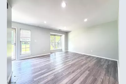 511 Dunn Cir, Bridgewater, NJ 08807 - Photo 4