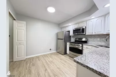 511 Dunn Cir, Bridgewater, NJ 08807 - Photo 8