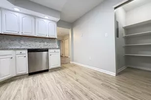 511 Dunn Cir, Bridgewater, NJ 08807 - Photo 10