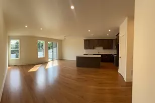 40 Mildred Gill Ln, Denville, NJ 07834 - Photo 6