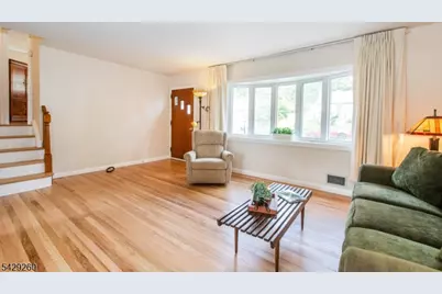 59 Hooyman Dr, Clifton, NJ 07013 - Photo 6