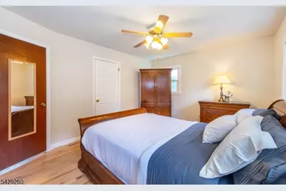 59 Hooyman Dr, Clifton, NJ 07013 - Photo 16