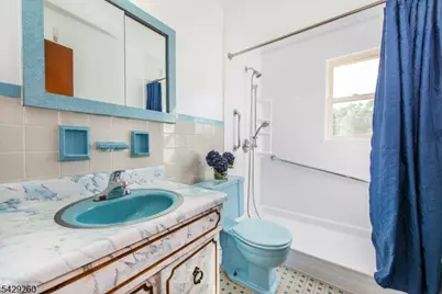 59 Hooyman Dr, Clifton, NJ 07013 - Photo 14