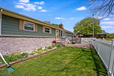 37 North St, Dover, NJ 07801 - Photo 4