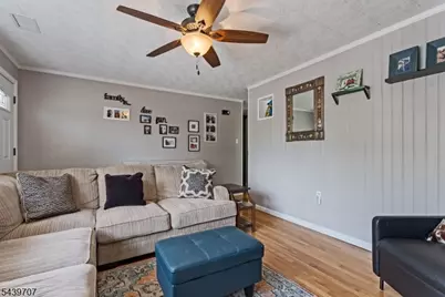 37 North St, Dover, NJ 07801 - Photo 6