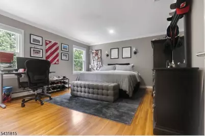 16 Trinity Pl, East Hanover Township, NJ 07936 - Photo 18