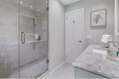 16 Trinity Pl, East Hanover Township, NJ 07936 - Photo 20