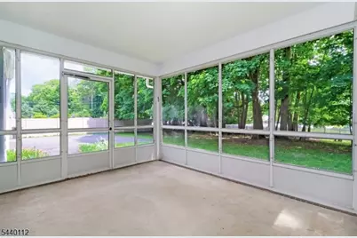 7 Village Rd, Florham Park, NJ 07932 - Photo 30