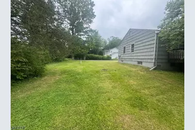 2 Shores Rd, Mendham Township, NJ 07869 - Photo 8