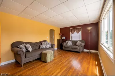 261 Shepard Ave, Englewood, NJ 07631 - Photo 4