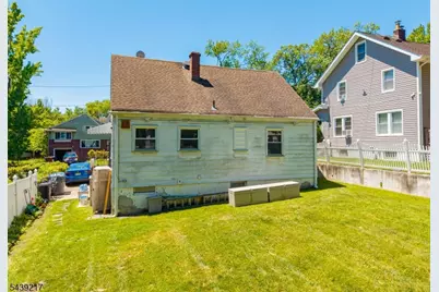 261 Shepard Ave, Englewood, NJ 07631 - Photo 18