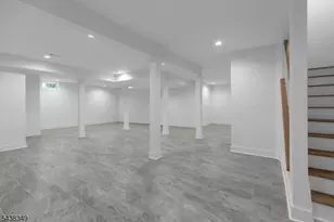 22 Monroe Pl, Bernards Township, NJ 07920 - Photo 38