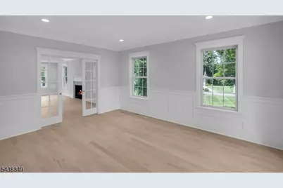 22 Monroe Pl, Bernards Township, NJ 07920 - Photo 4