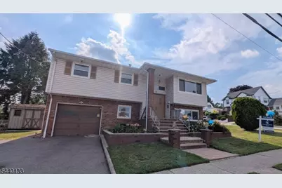 11 Martha Ave, Clifton, NJ 07011 - Photo 2