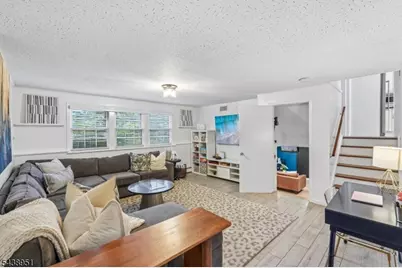 275 Wyoming Ave, Maplewood, NJ 07040 - Photo 22